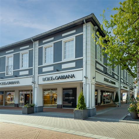 kleider dolce gabbana outlet|dolce gabbana factory outlet.